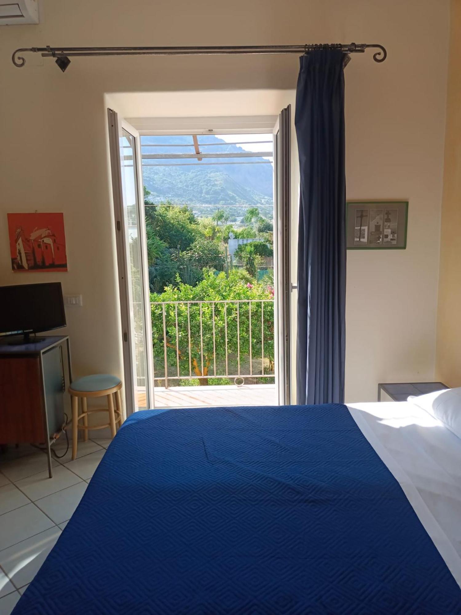 Relais Villa Raffaele By Emilia Ischia Exteriör bild